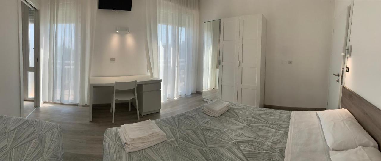 Hotel Laika Rimini Dış mekan fotoğraf